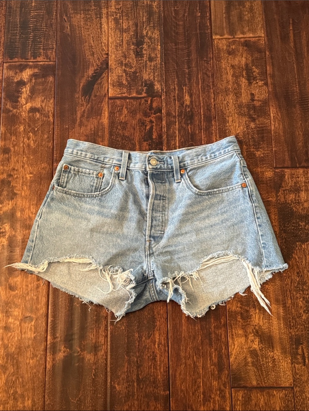 Levi’s Shorts 501 Women’s Sz 30